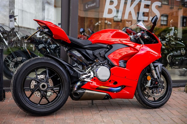Used Ducati Panigale V2