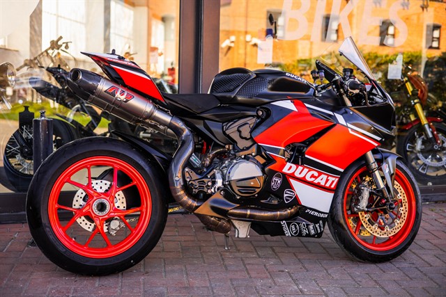 Used Ducati Panigale V2