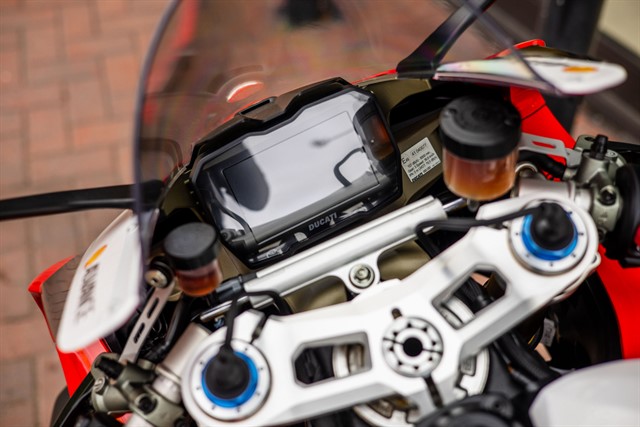 Used Ducati Panigale V4S