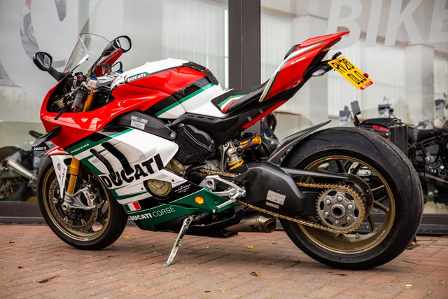 Used Ducati Panigale V4S