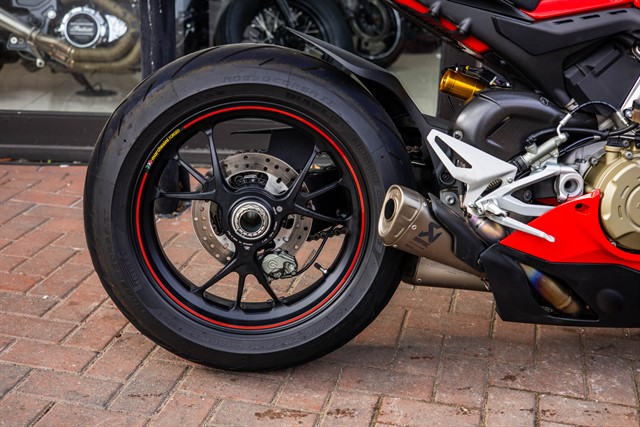 Used Ducati V4 S