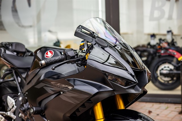 Used Honda CBR1000RR-R Fireblade