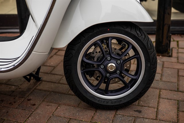 Used Piaggio Vespa GTS