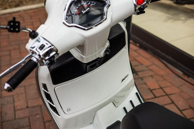 Used Piaggio Vespa GTS