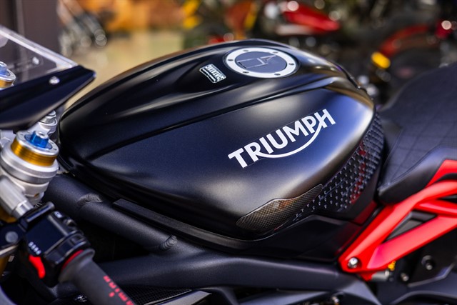 Used Triumph Daytona 675