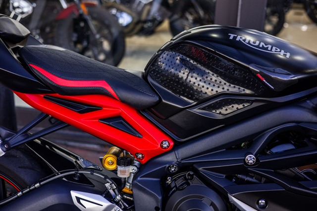 Used Triumph Daytona 675