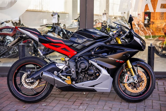 Used Triumph Daytona 675