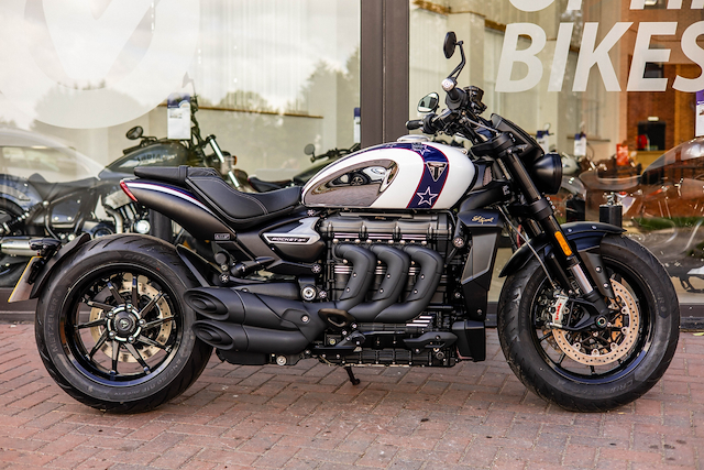 Used Triumph Rocket III R EVEL KNIEVEL ! DELIVERY MILES ! 1/500