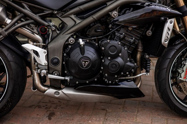 Used Triumph Speed Triple 1050
