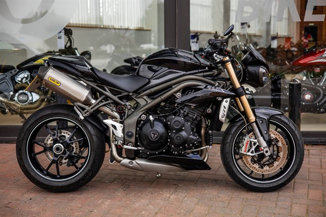 Used Triumph Speed Triple 1050