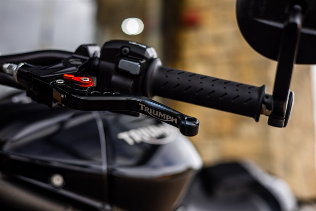 Used Triumph Speed Triple 1050