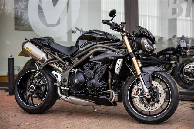 Used Triumph Speed Triple 1050