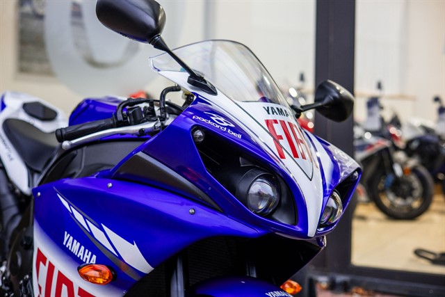 Used Yamaha R1