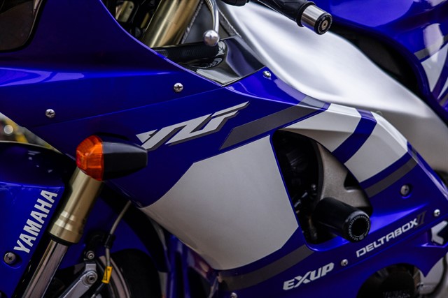 Used Yamaha YZF-R1