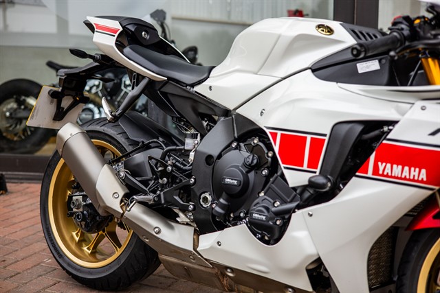 Used Yamaha YZF-R1