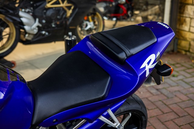 Used Yamaha YZF-R1