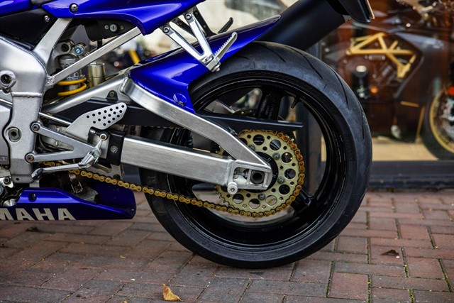 Used Yamaha YZF-R1