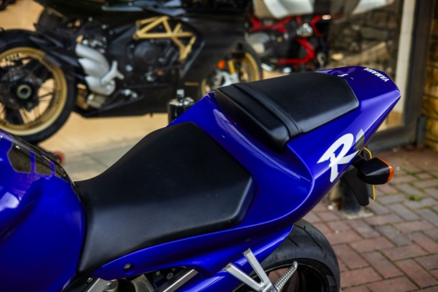 Used Yamaha YZF-R1