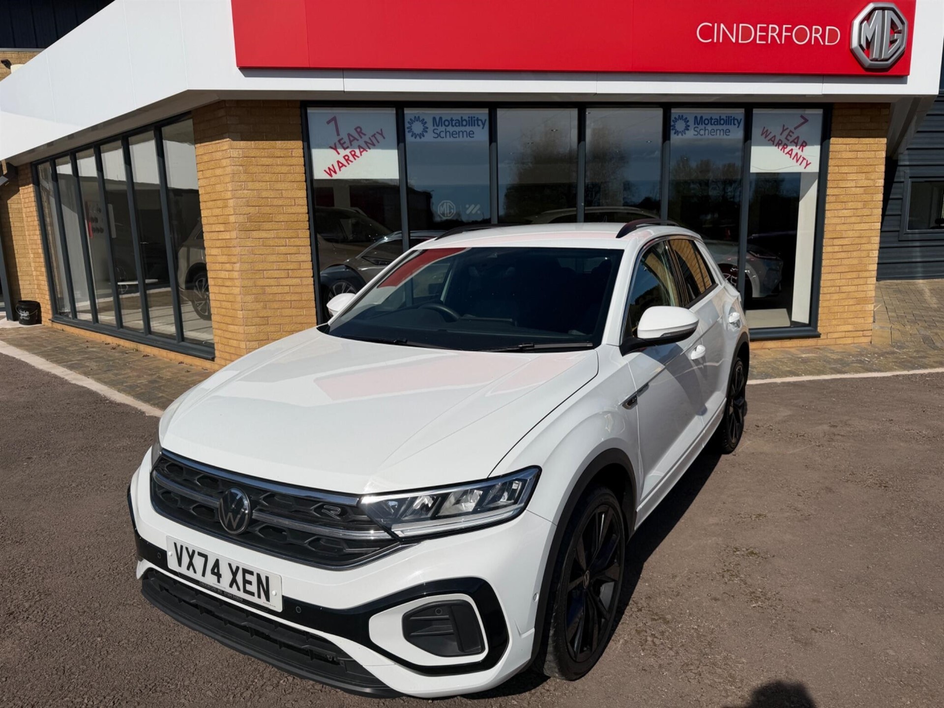 2024 Volkswagen T-Roc