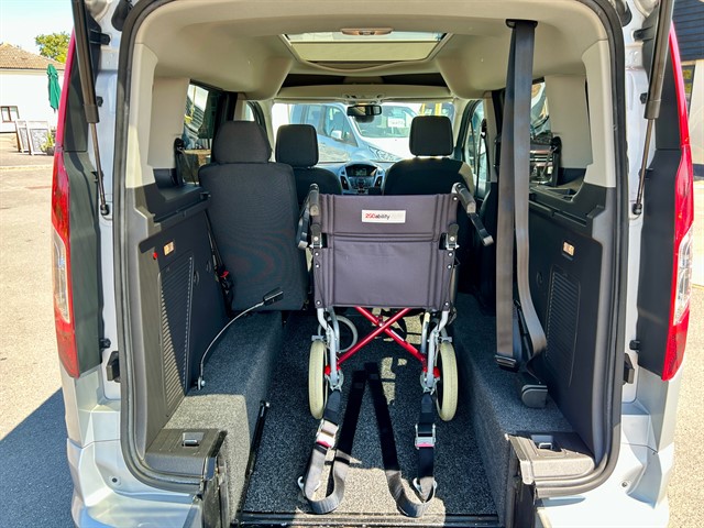 Wheelchair Ford Transit Rs 2018 Ford Disabled Vehicles For Sale UK