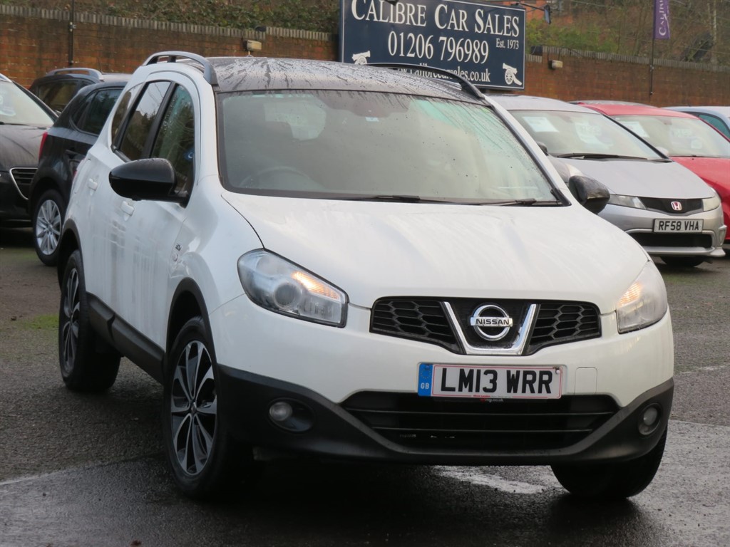 nissan qashqai 2 white