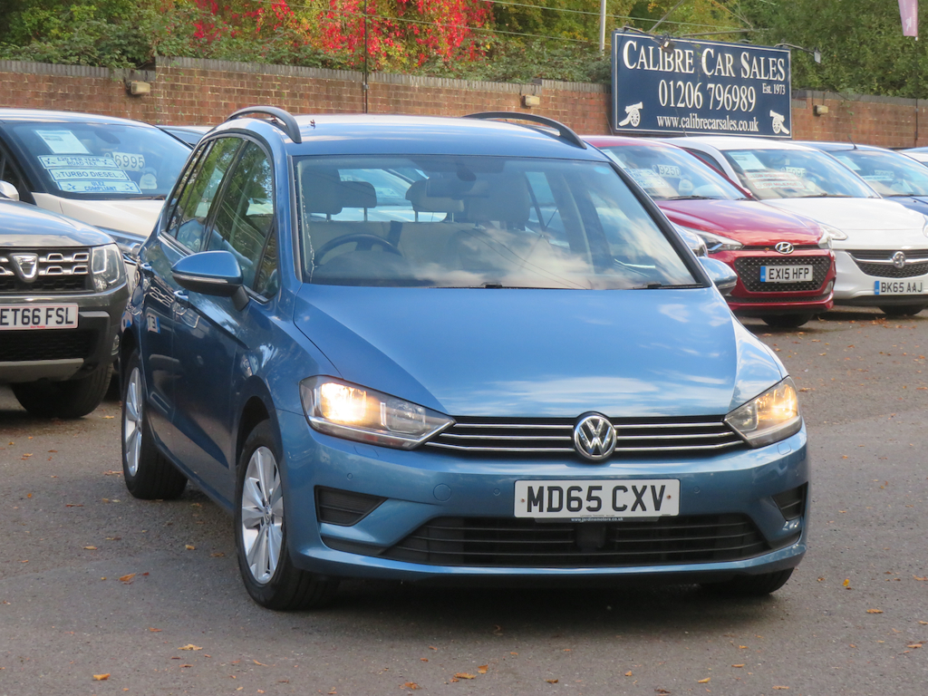 Volkswagen Golf Sv