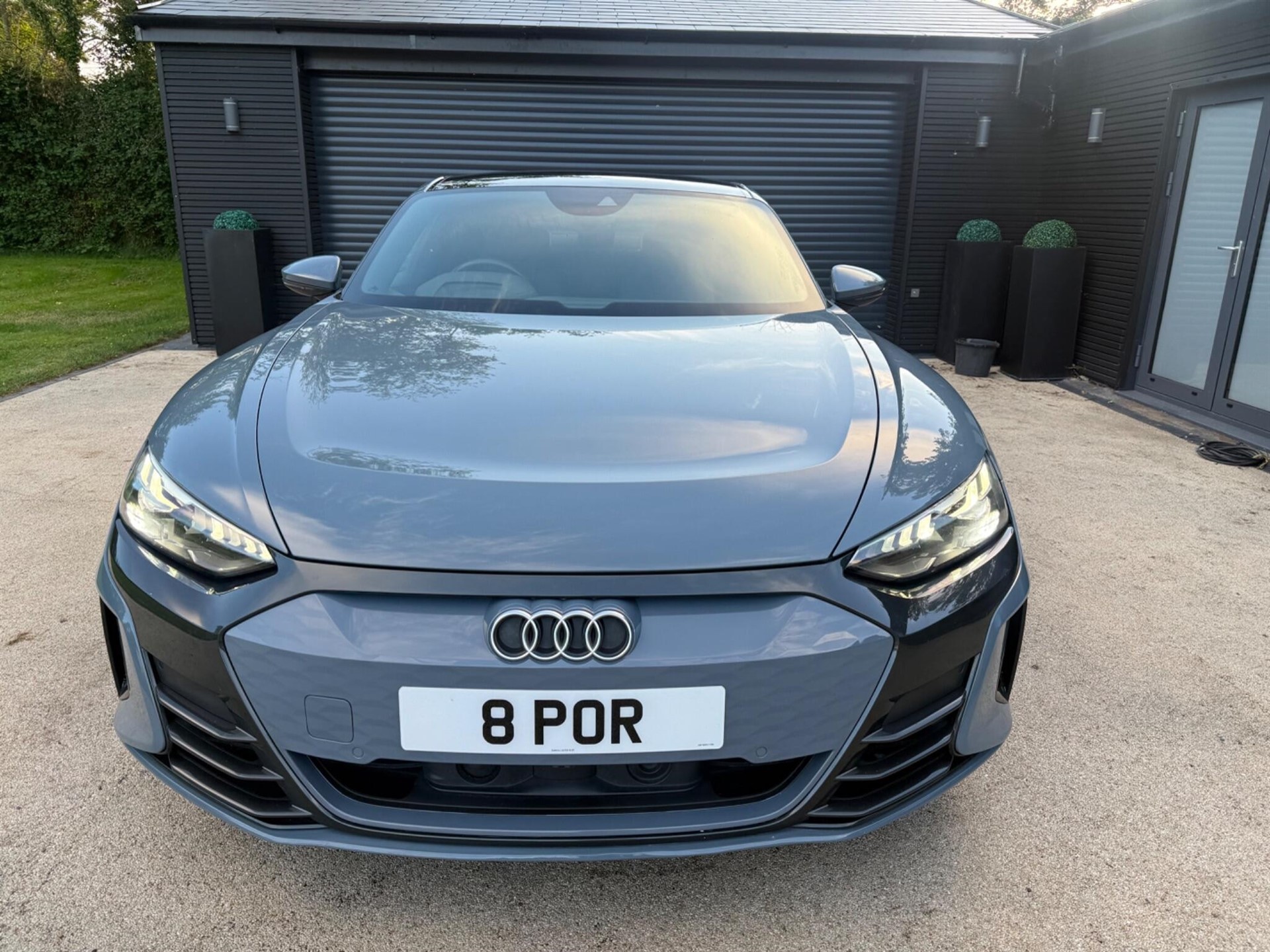 2022 AUDI E-TRON GT