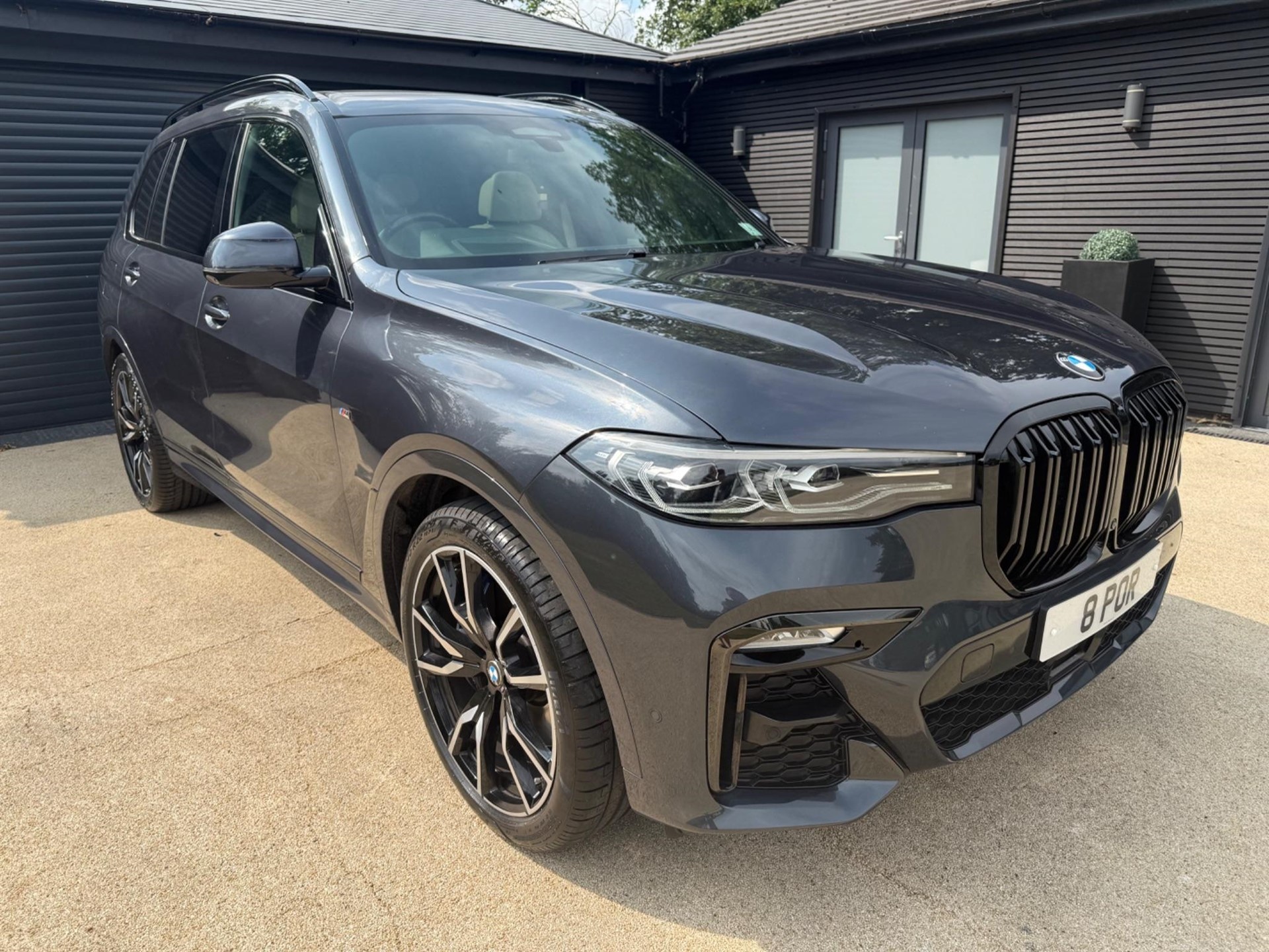 2019 BMW X7