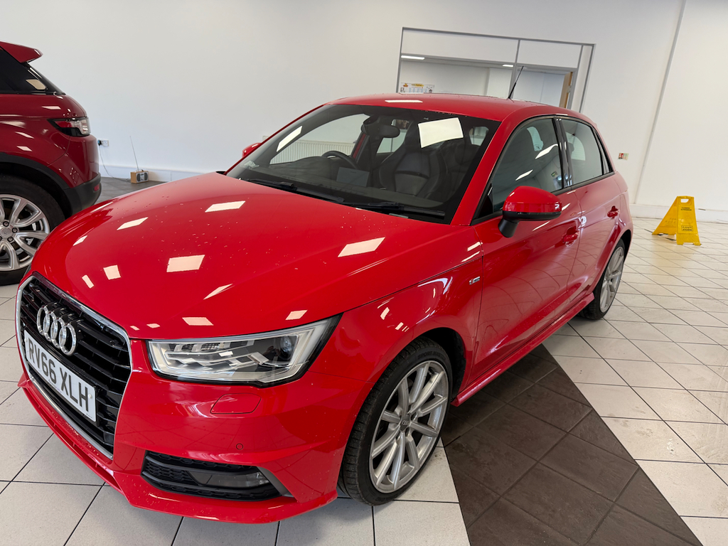 Audi A1