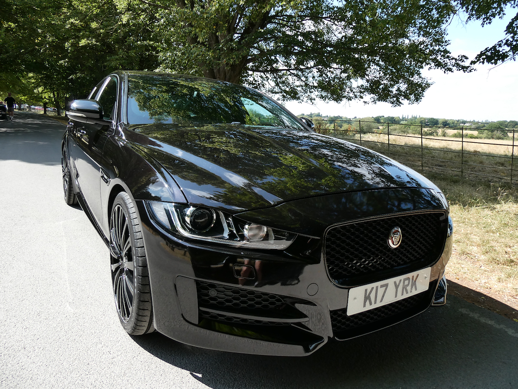 Jaguar Xe