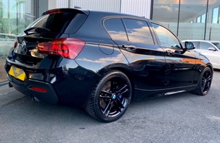 BMW M140i