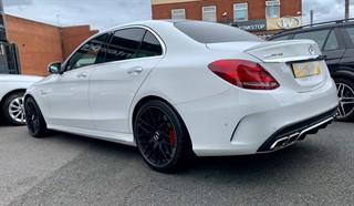Mercedes C63 AMG