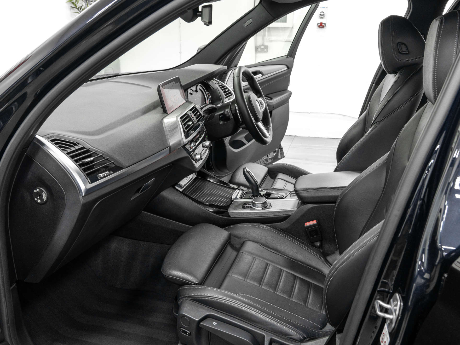 2019 BMW X3 thumbnail 16