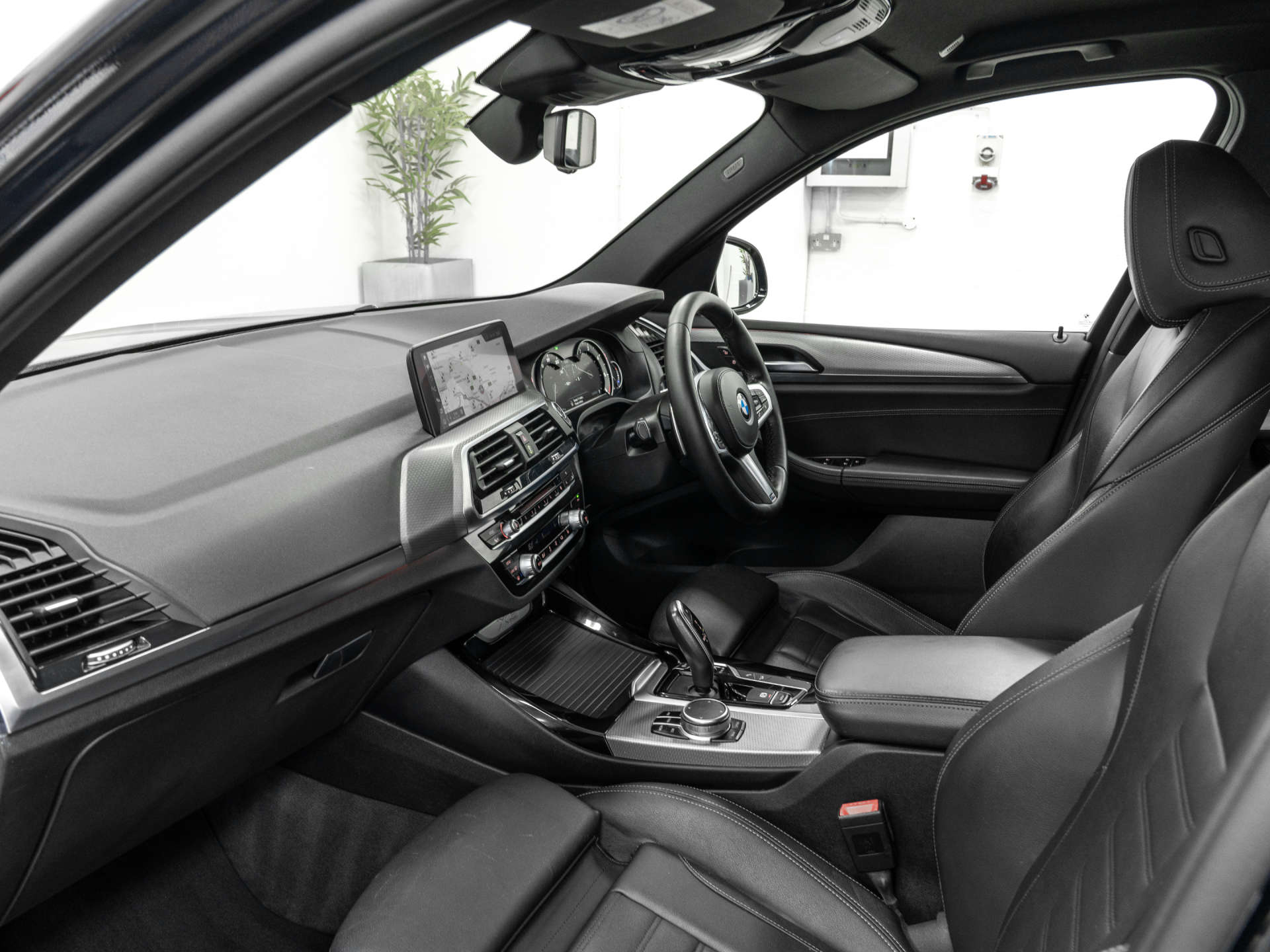 2019 BMW X3 thumbnail 18