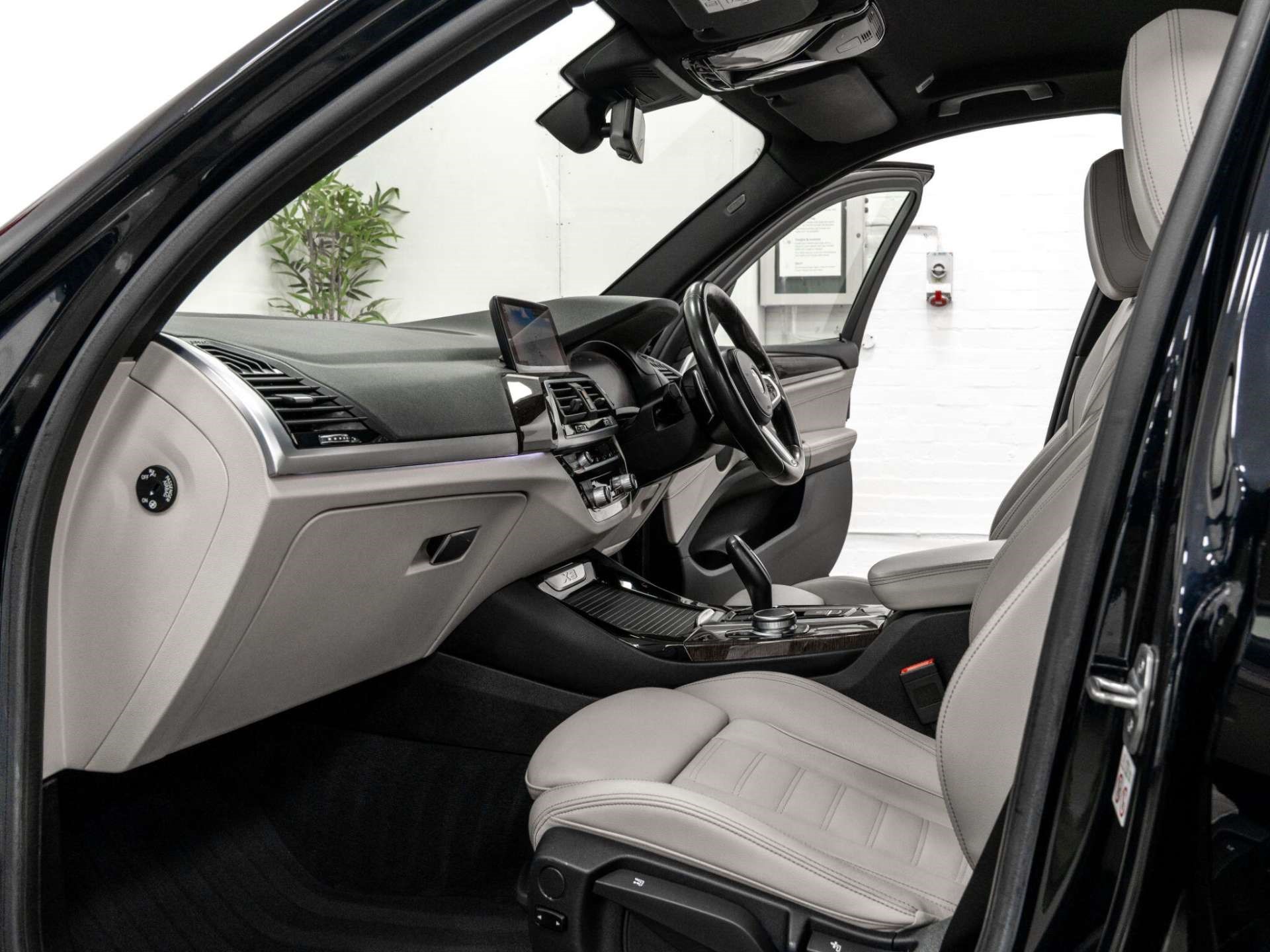 2019 BMW X3 thumbnail 16