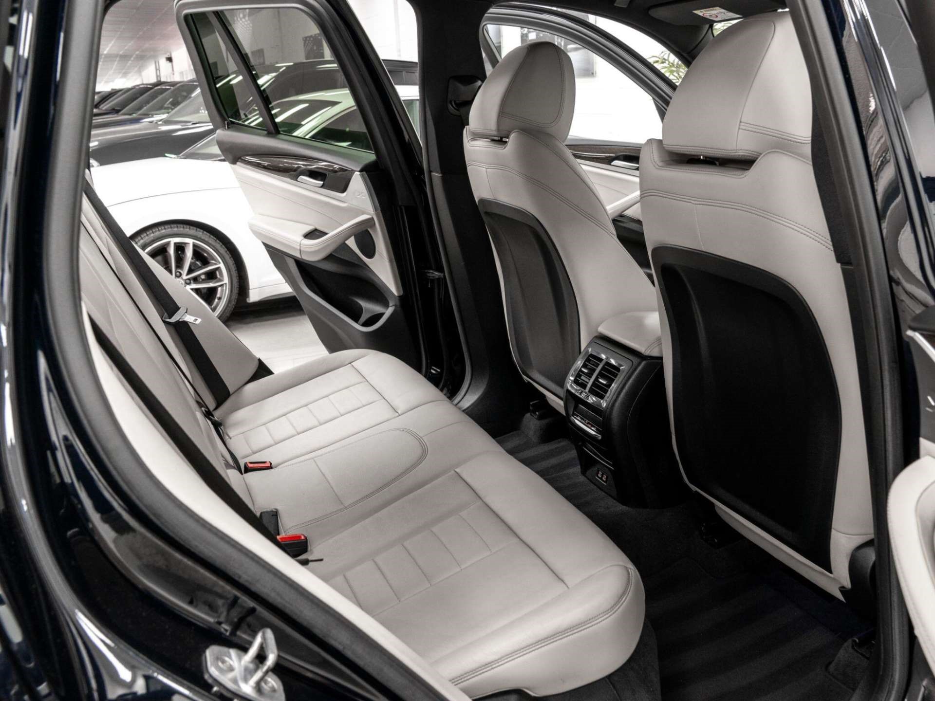 2019 BMW X3 thumbnail 23