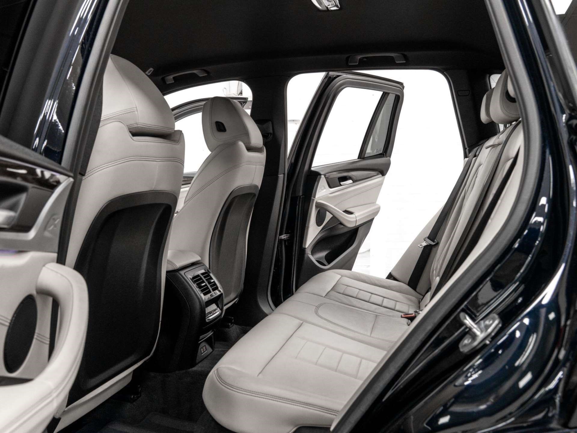 2019 BMW X3 thumbnail 24