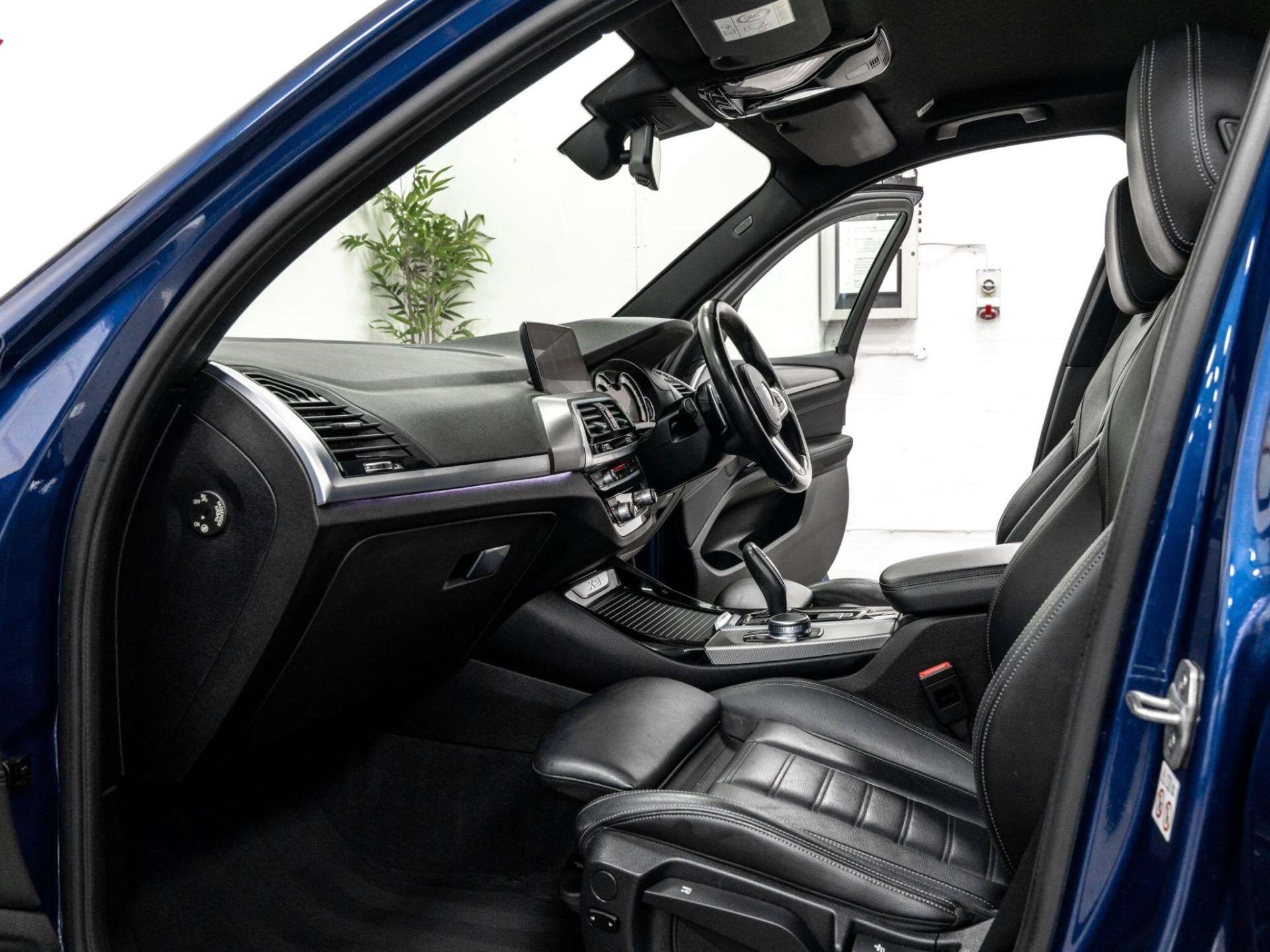 2018 BMW X3 thumbnail 16