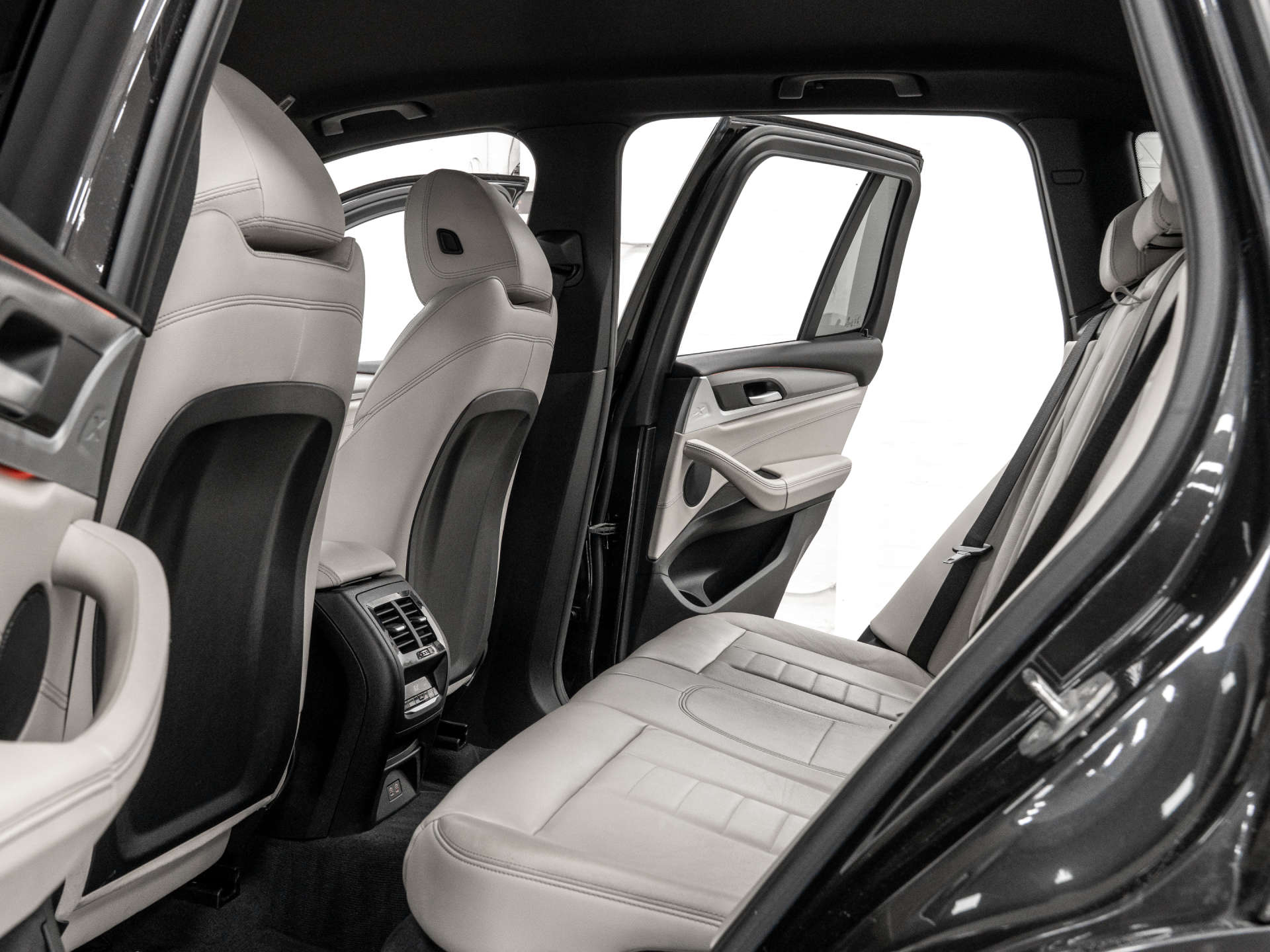 2019 BMW X3 thumbnail 22