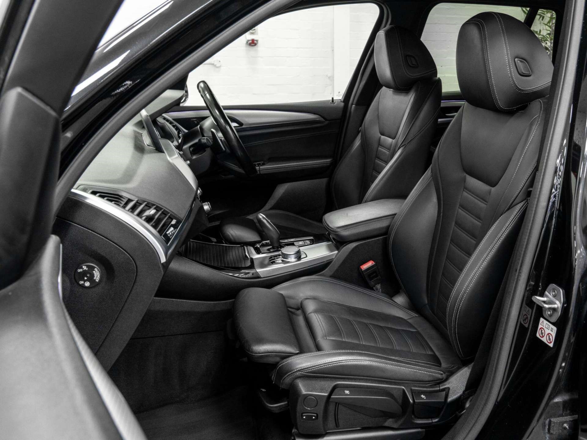 2018 BMW X3 thumbnail 20