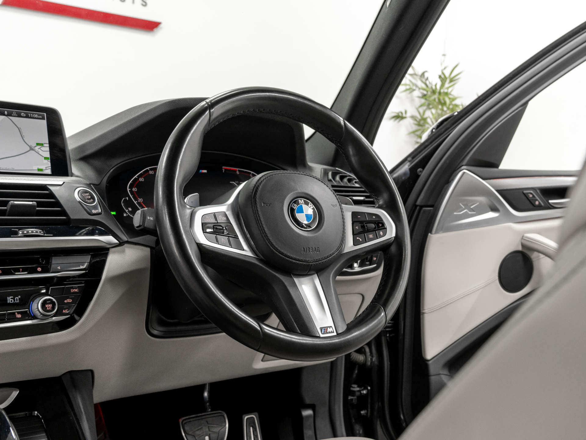2019 BMW X3 thumbnail 18