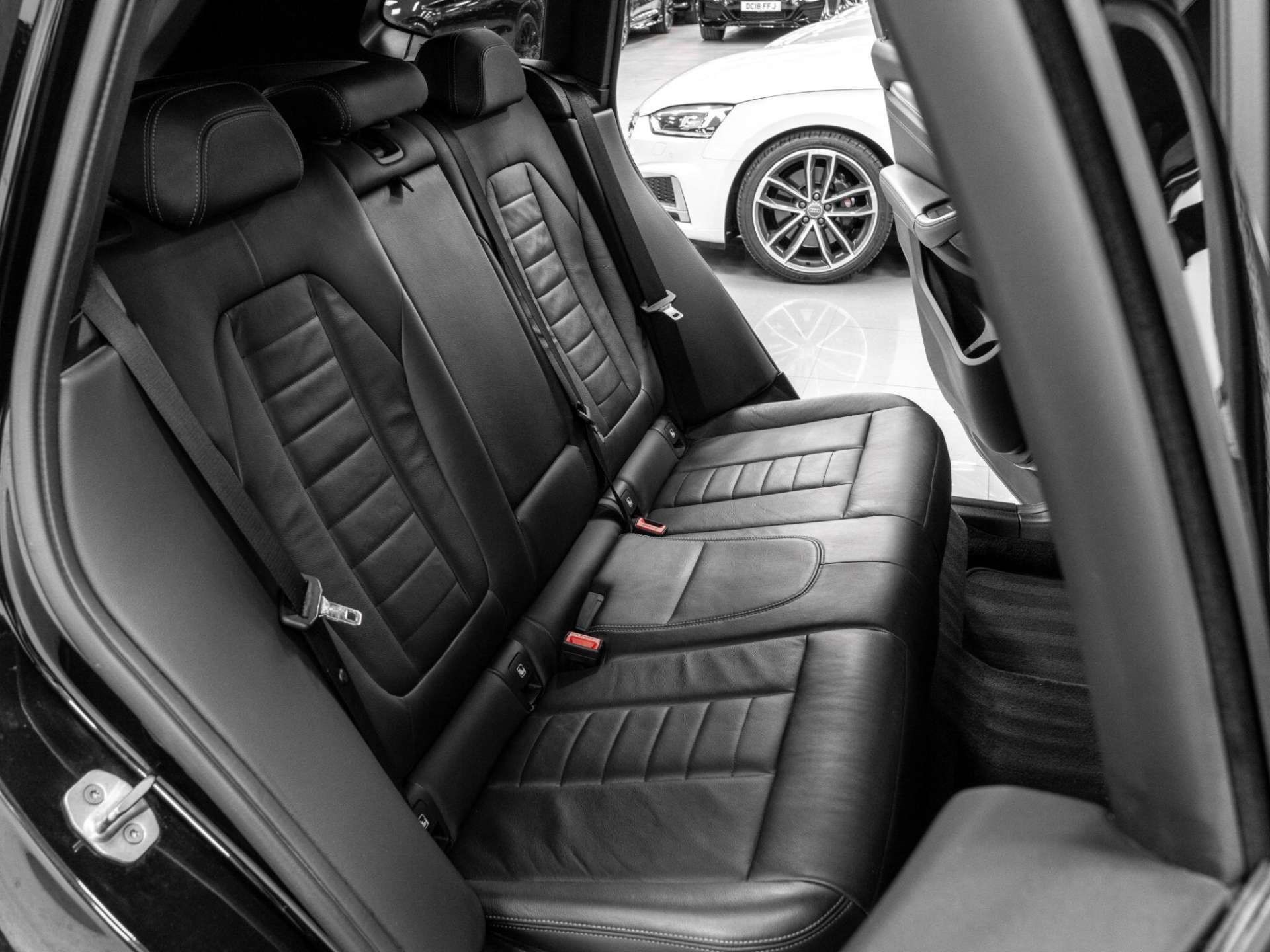 2018 BMW X3 thumbnail 22