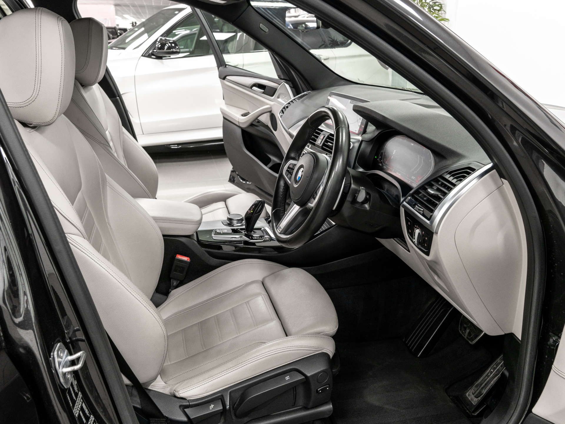2019 BMW X3 thumbnail 13