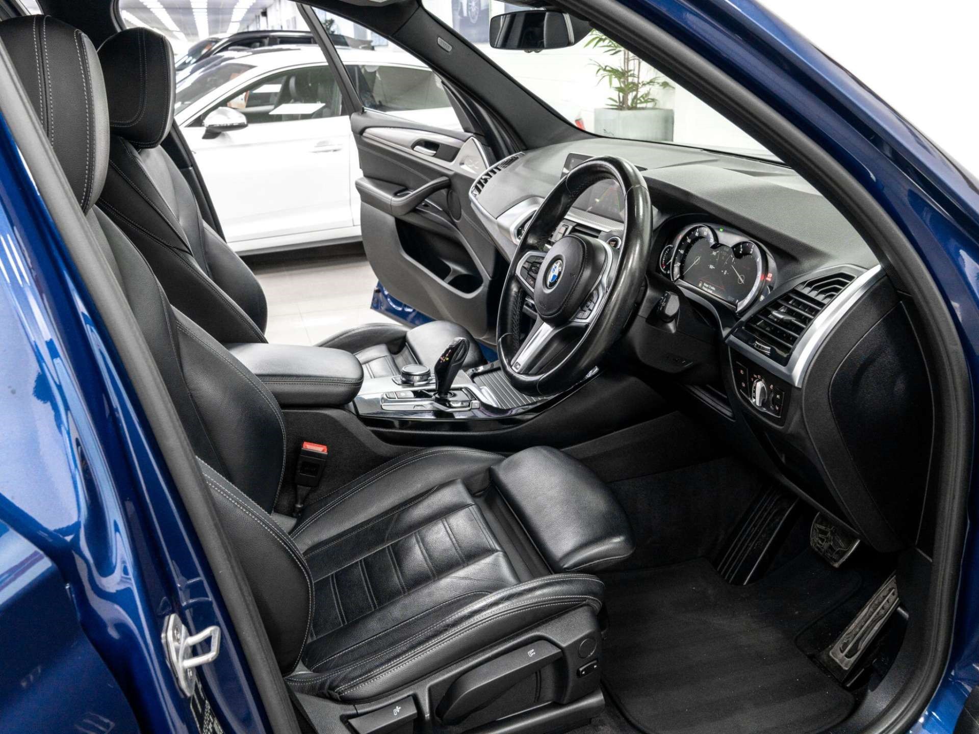 2018 BMW X3 thumbnail 15