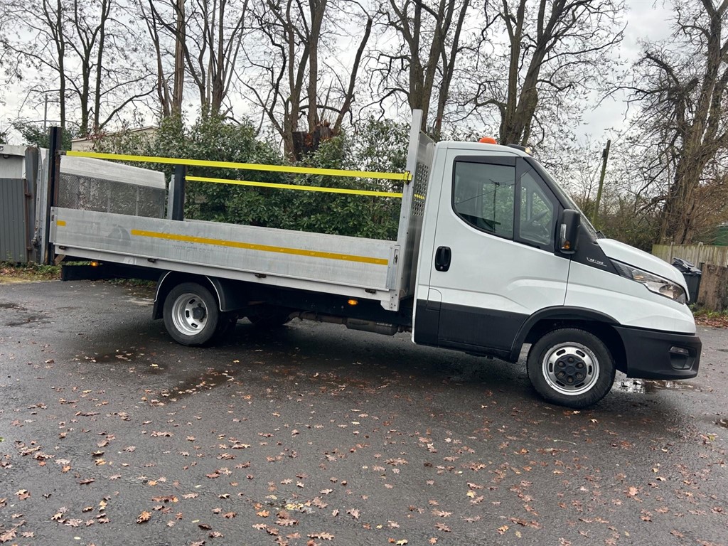 Iveco Daily, Middlesex & Surrey Commercials Ltd