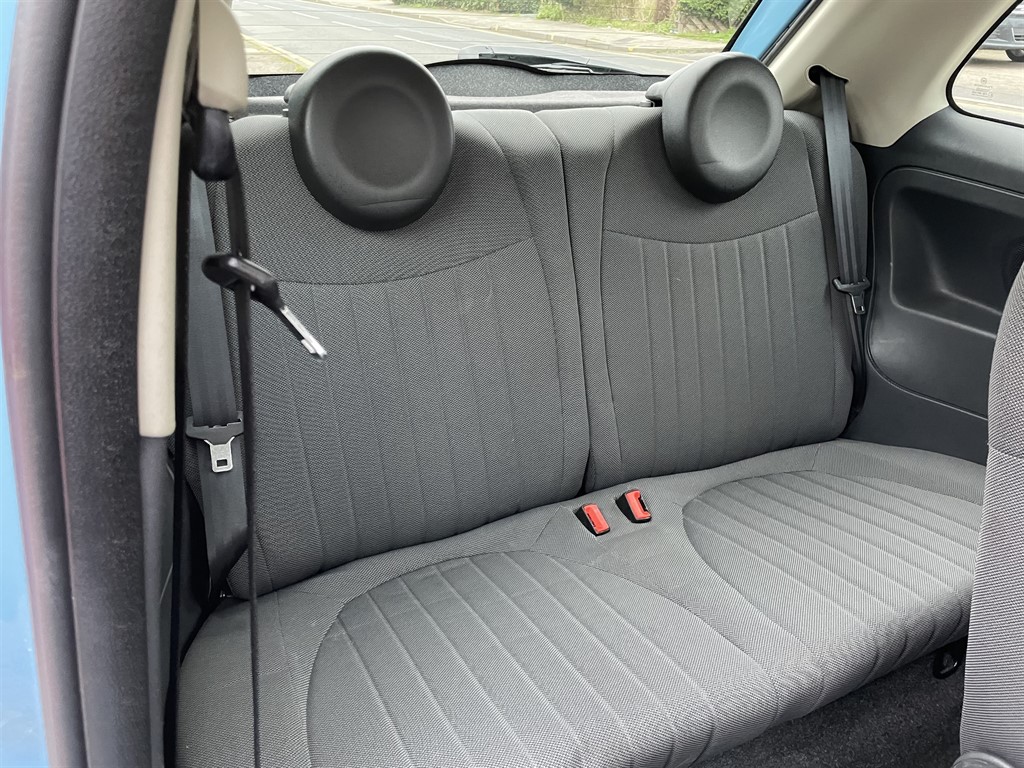 Does a fiat 500 have clearance isofix