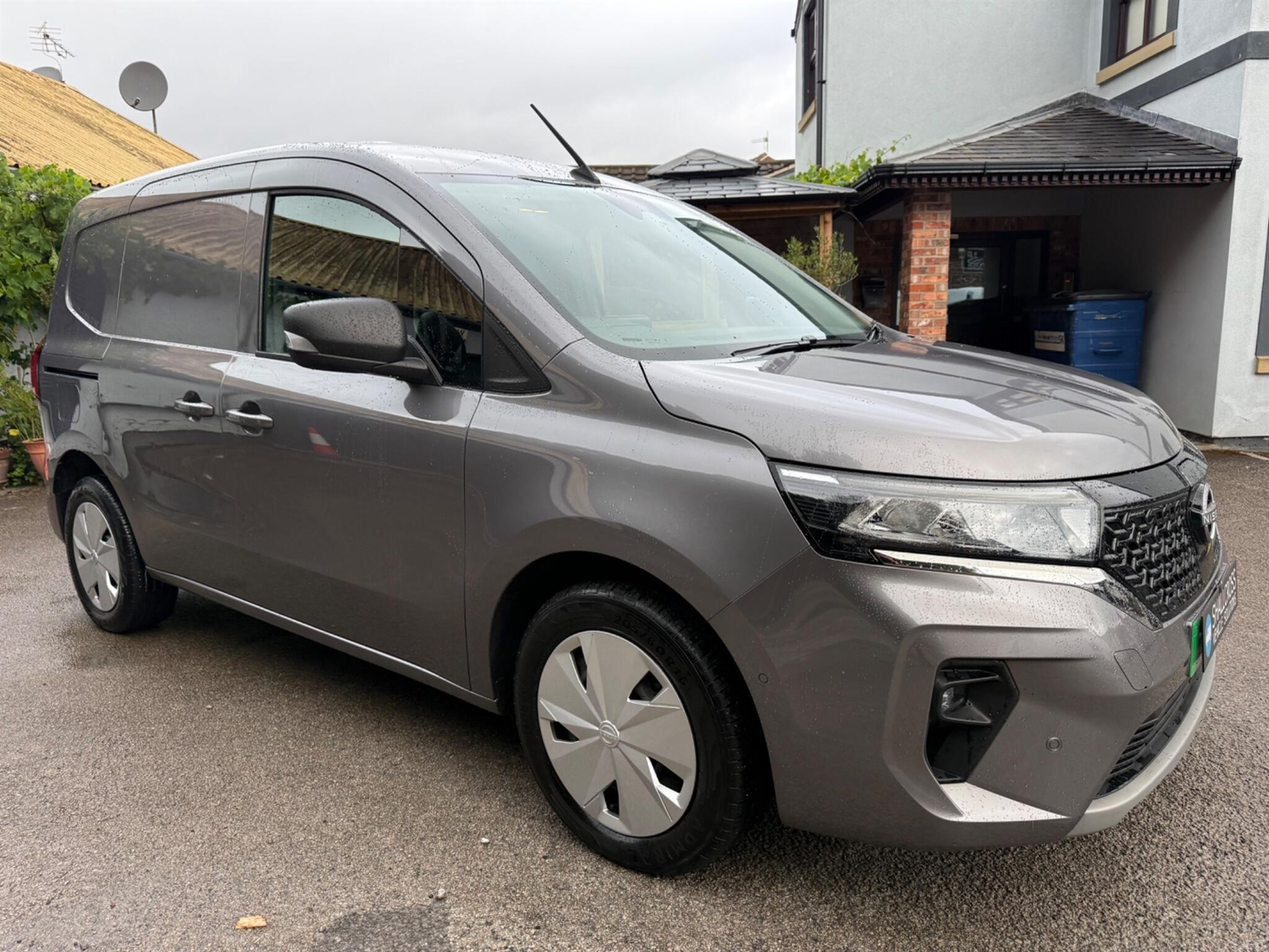 2024 NISSAN TOWNSTAR