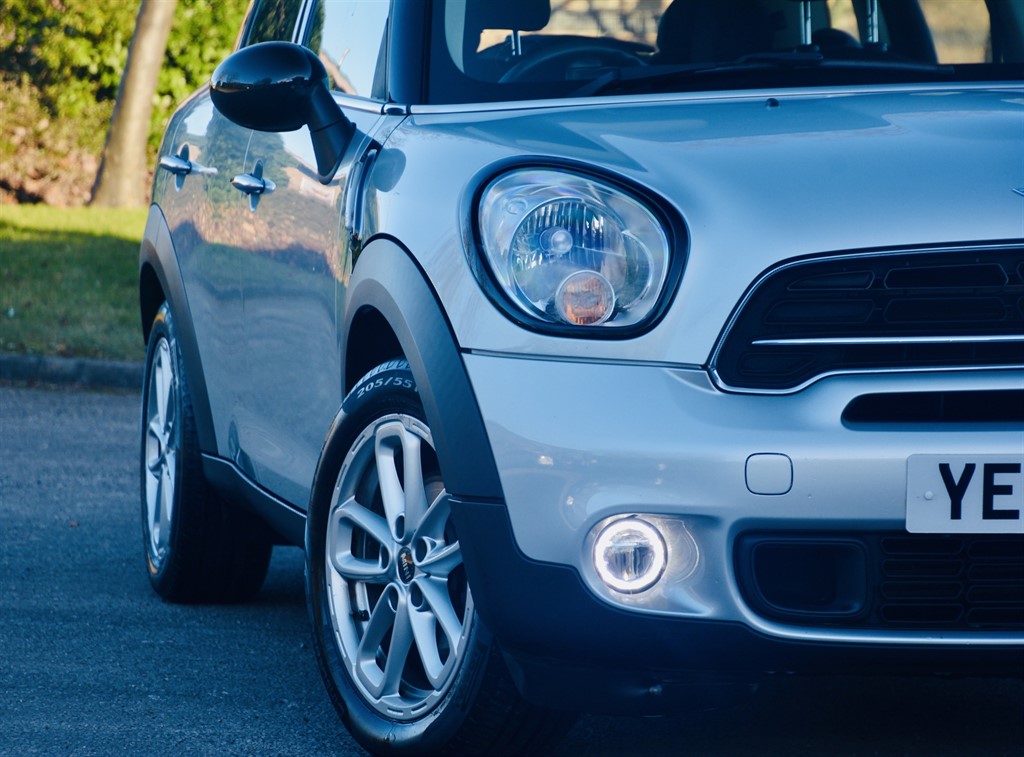 Mini Countryman R60 Cooper S Aut. specs, dimensions