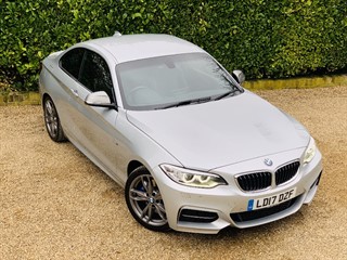 BMW M240i