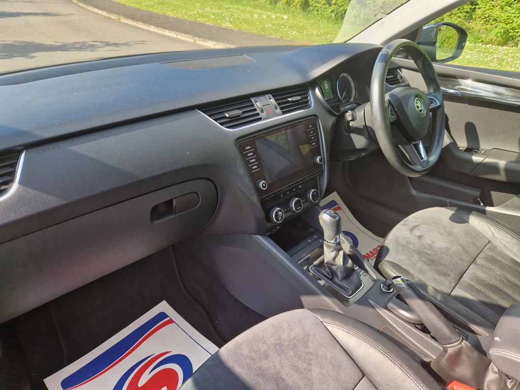 2017 17 SKODA OCTAVIA